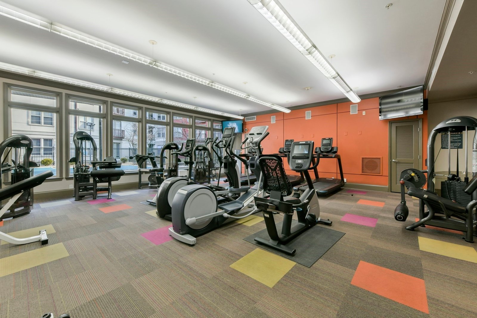 Condo - Mid-Rise, Loft