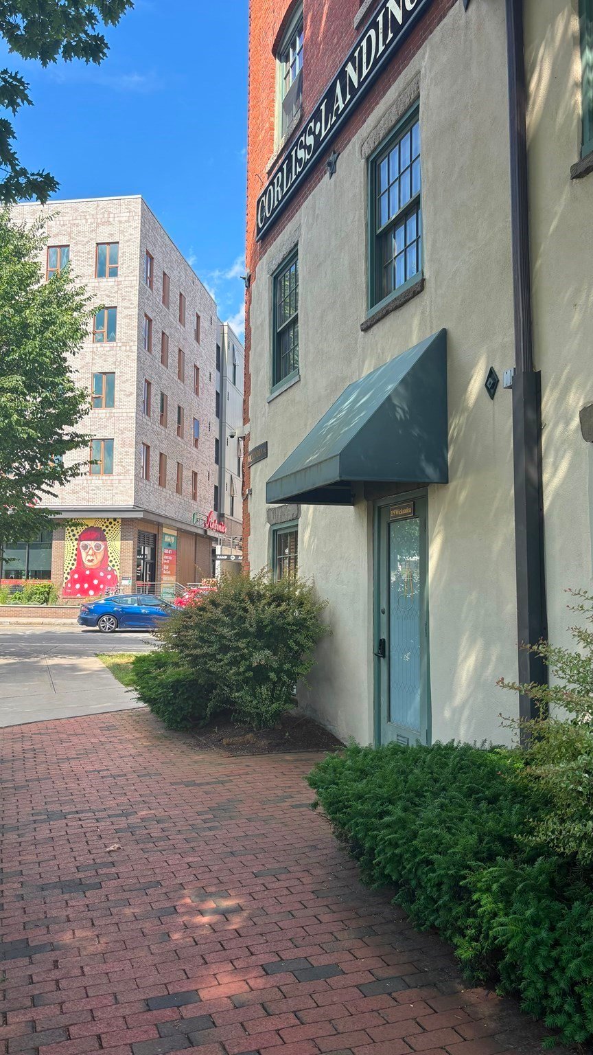 Commercial/Industrial - Commercial Condo