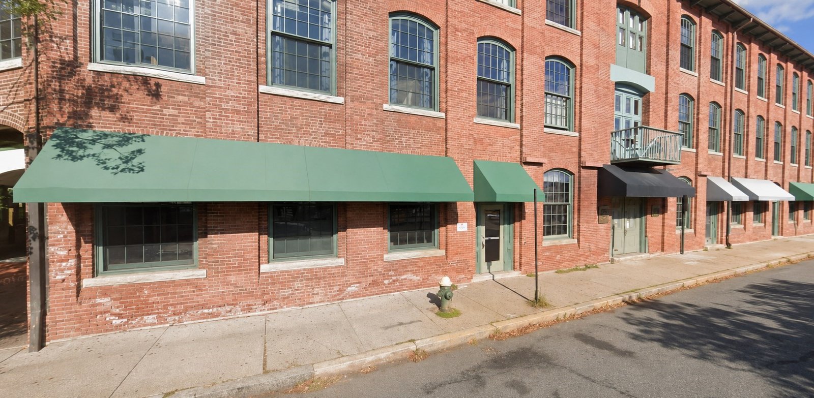 Commercial/Industrial - Commercial Condo