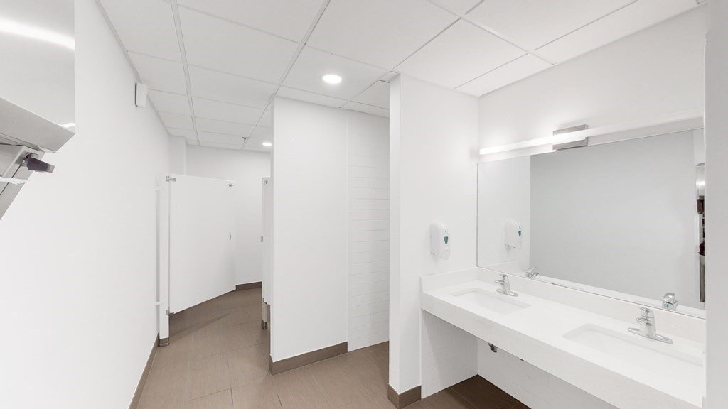 Commercial/Industrial - Office