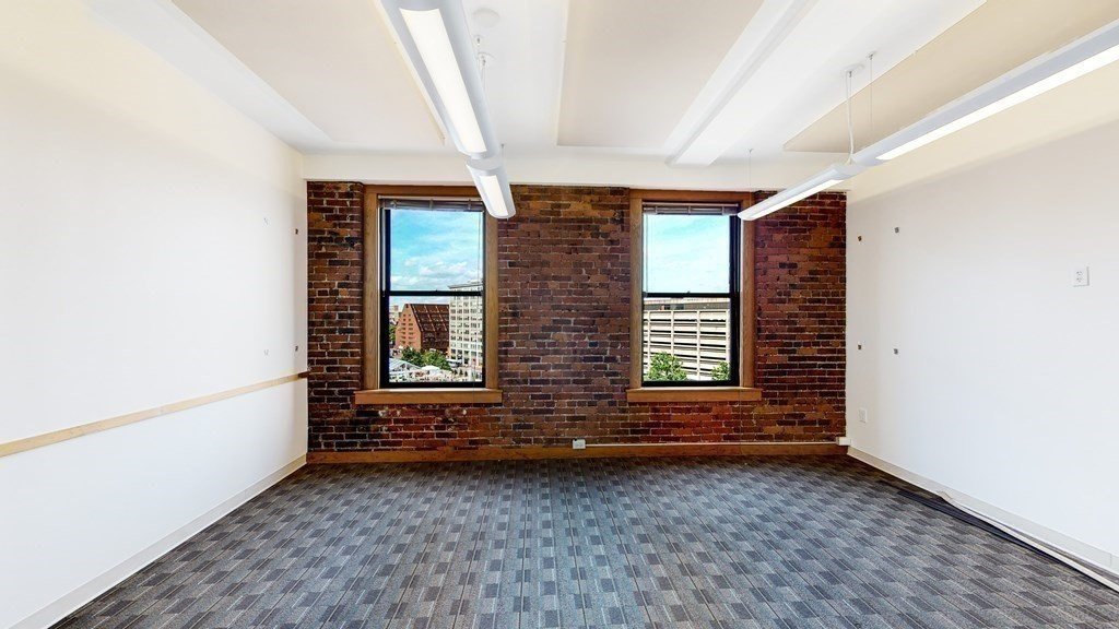 Commercial/Industrial - Office
