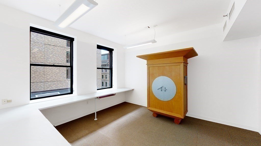 Commercial/Industrial - Office