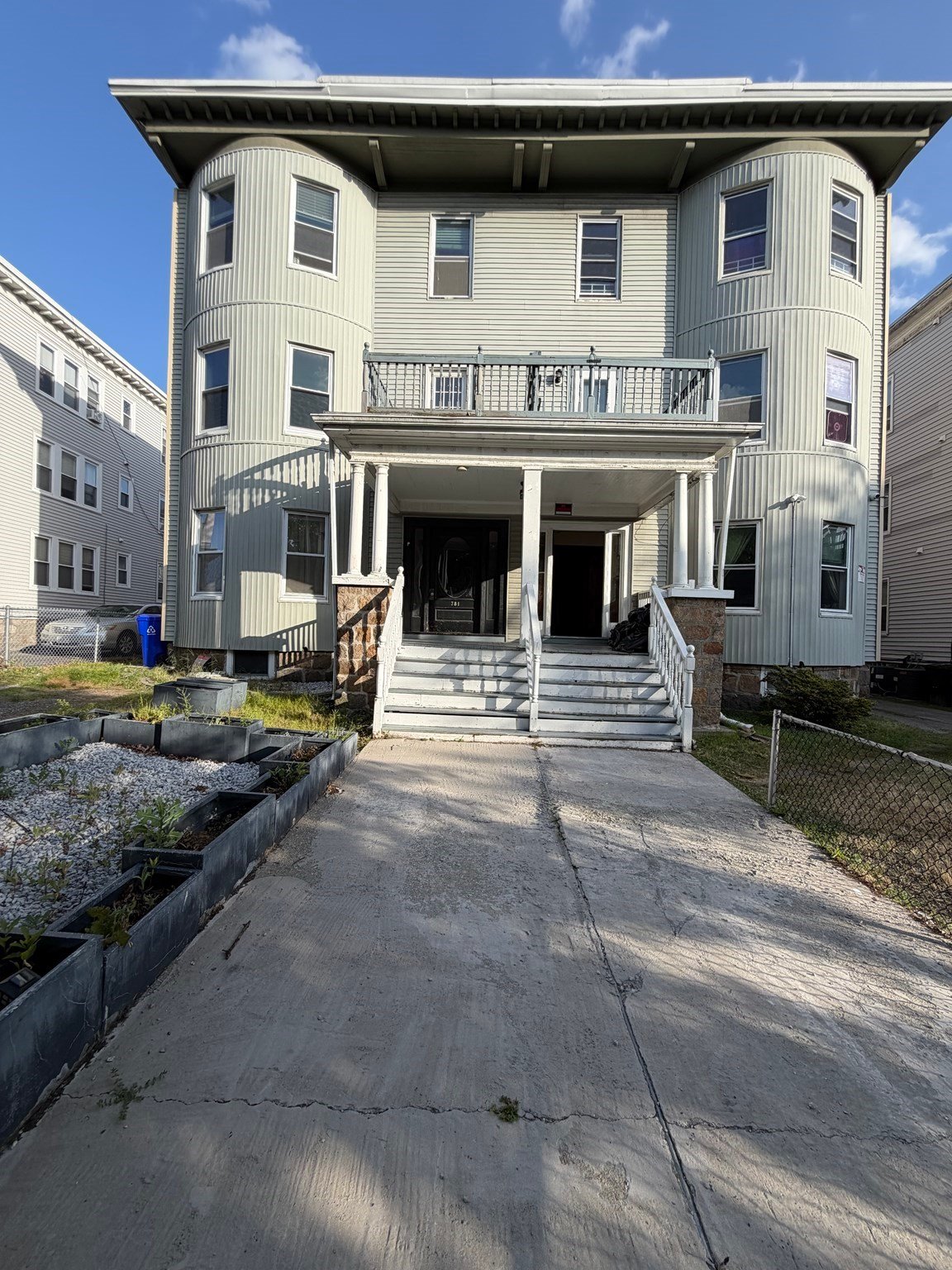 Residential Rental - Apartment