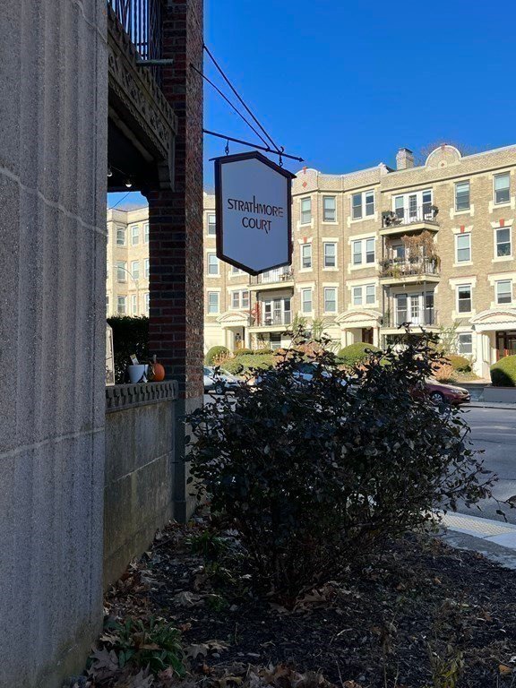 Residential Rental - Condominium