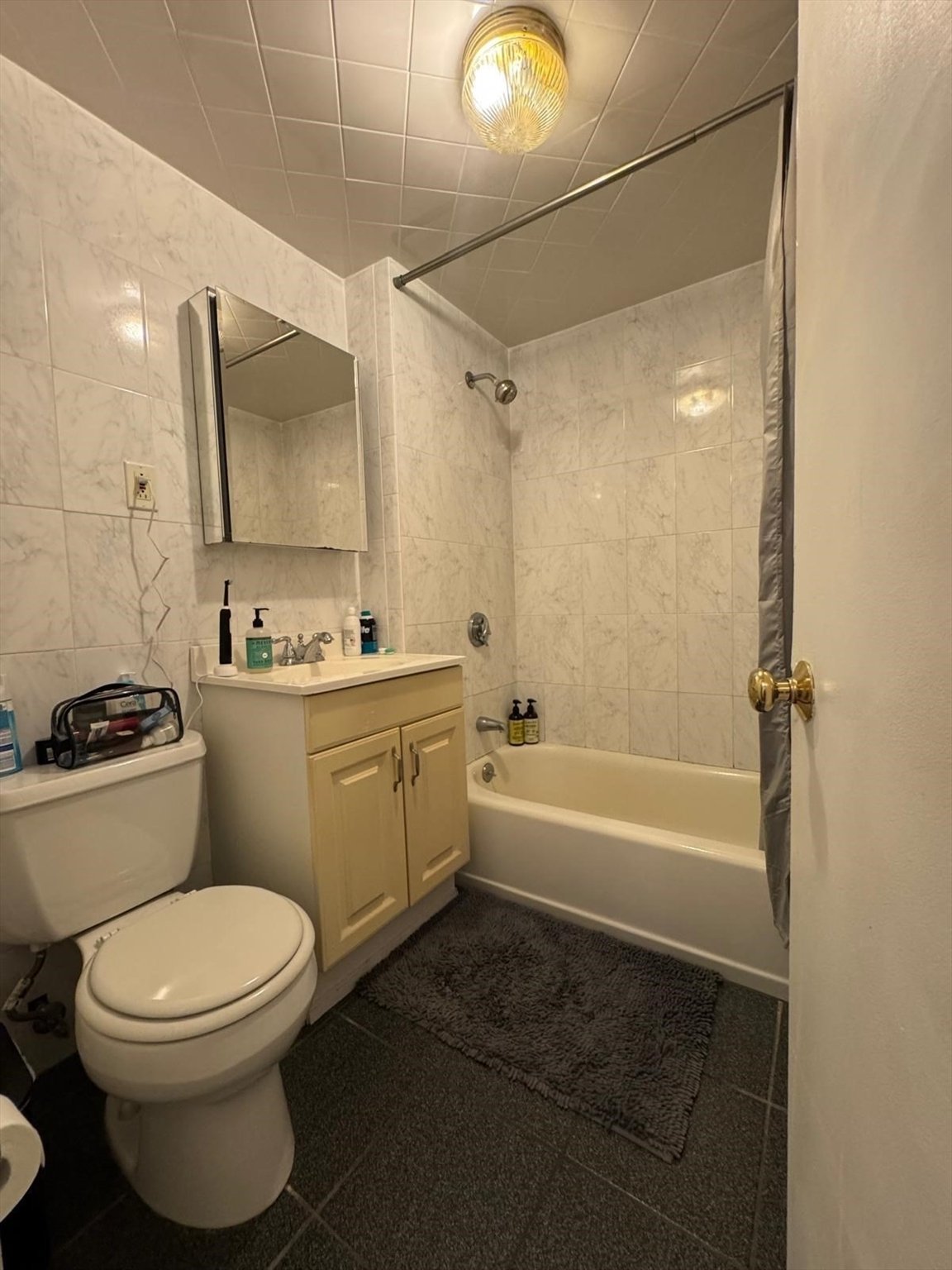 Residential Rental - Apartment