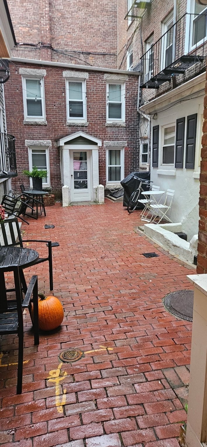 Residential Rental - Apartment
