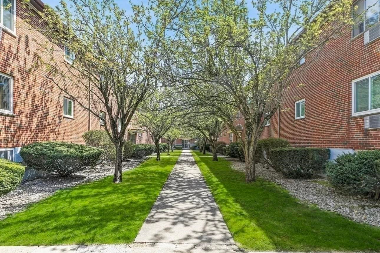 Residential Rental - Condominium