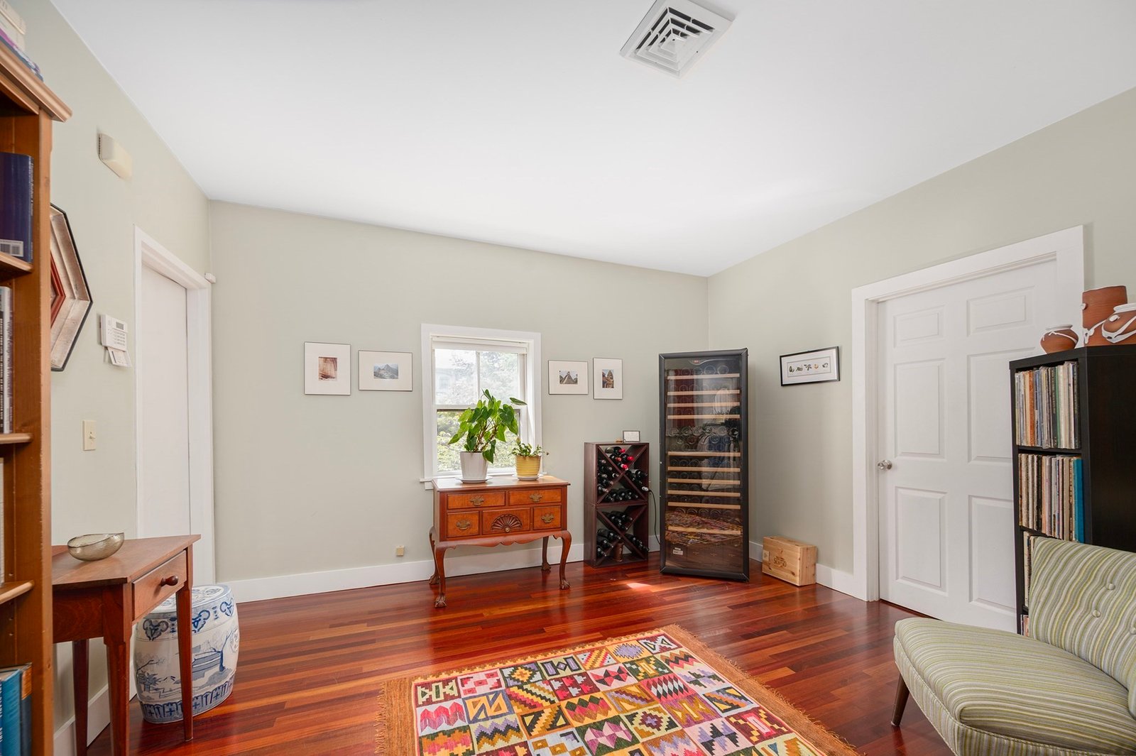 Residential Rental - Apartment