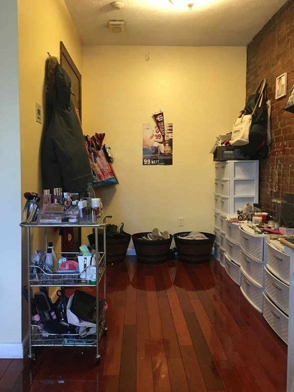 Residential Rental - Apartment