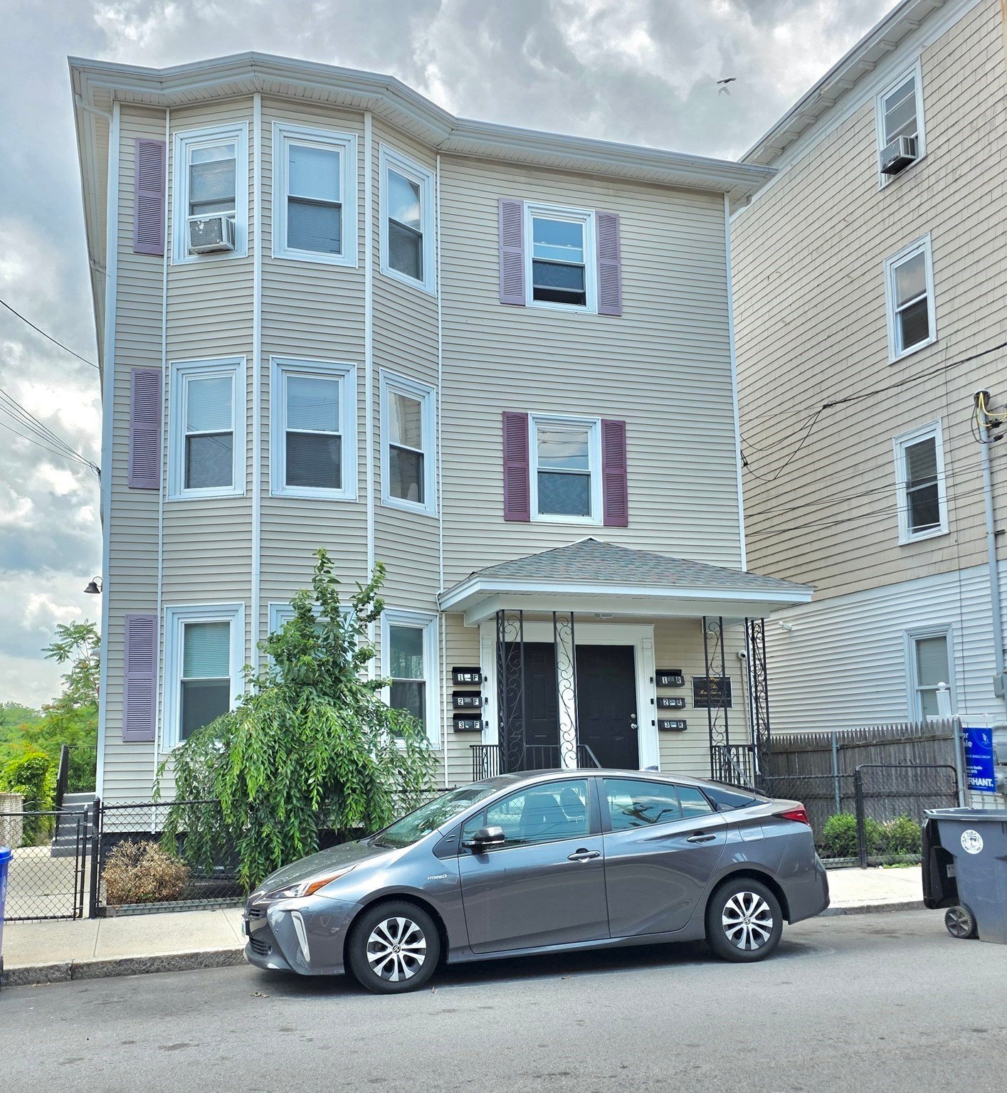 Residential Rental - Apartment