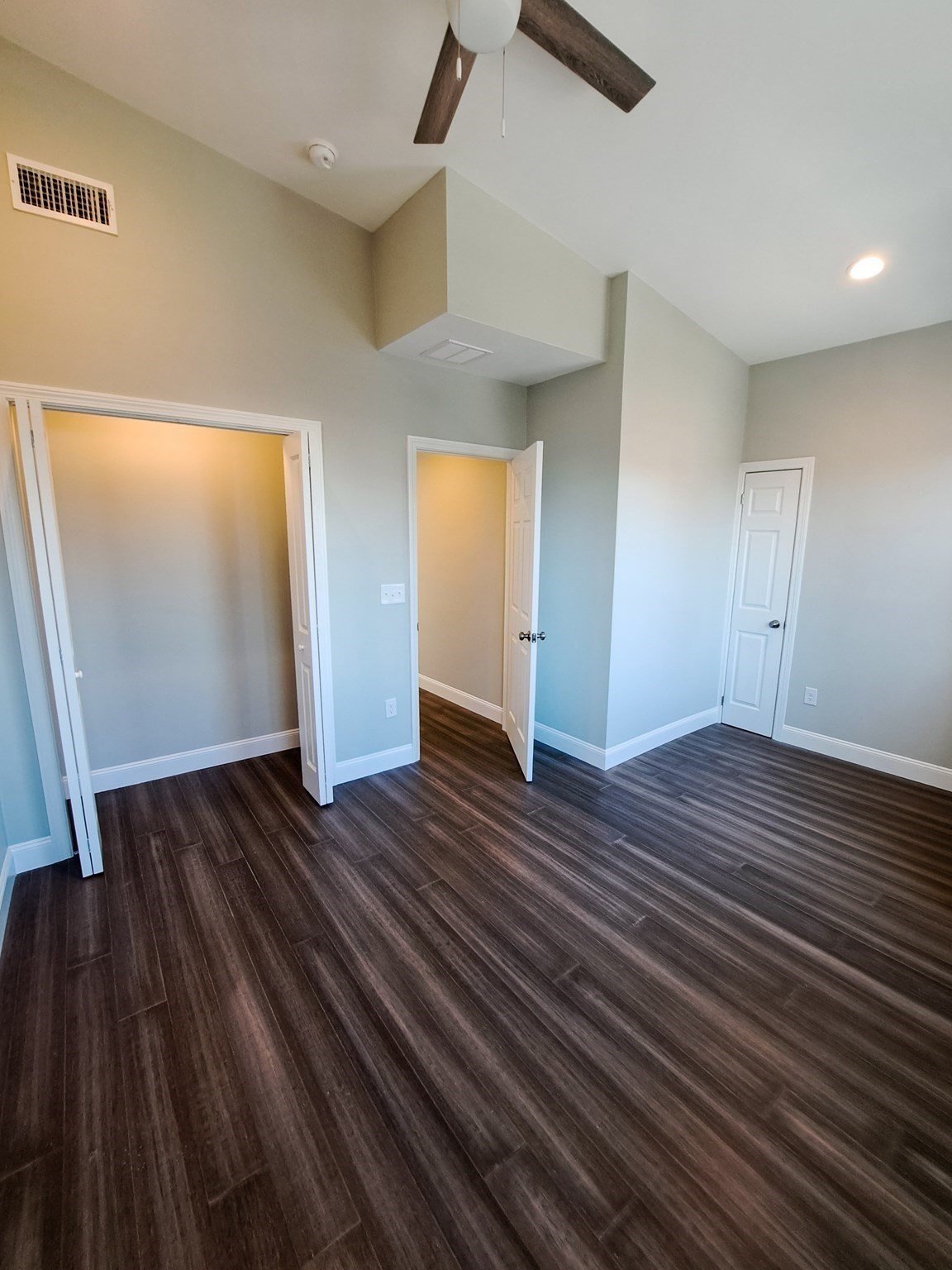 Residential Rental - Apartment