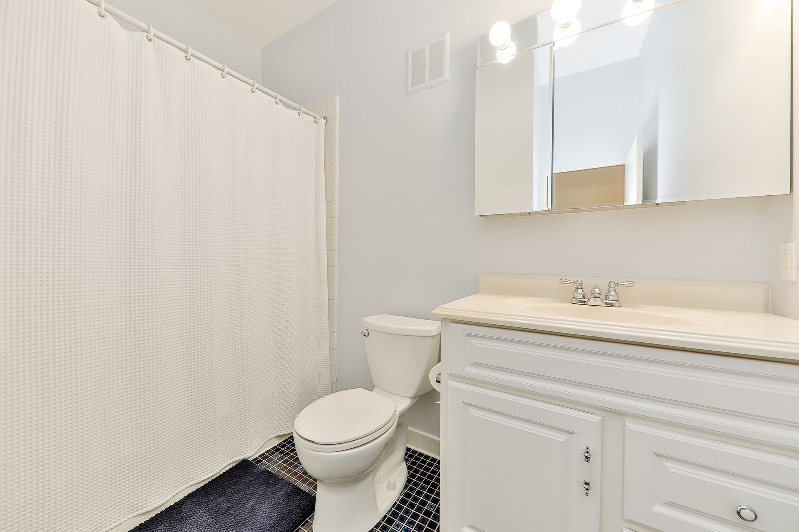 Residential Rental - Condominium