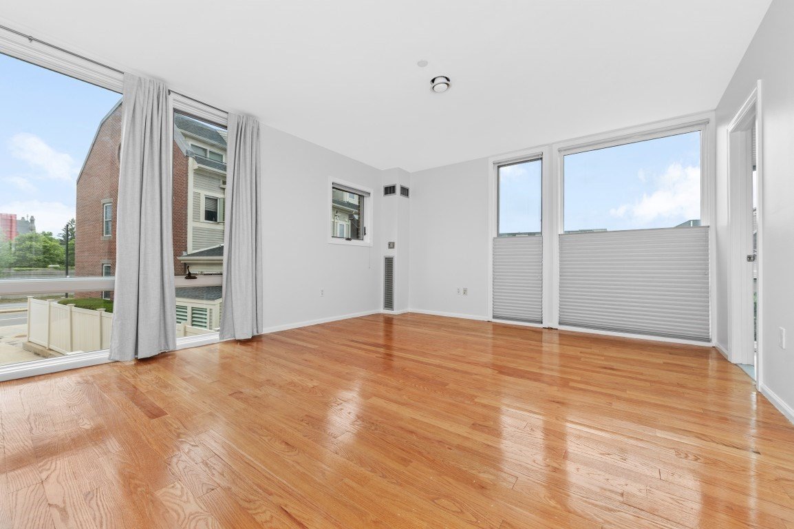 Residential Rental - Condominium