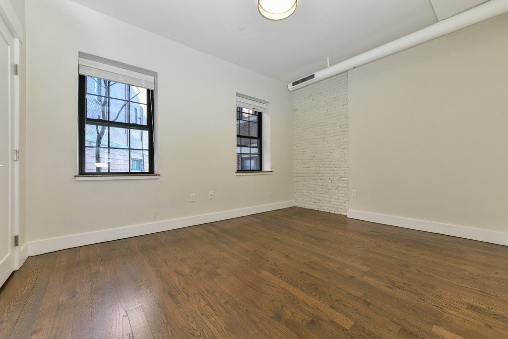 Residential Rental - Condominium