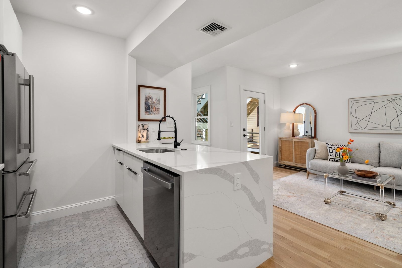 Residential Rental - Condominium