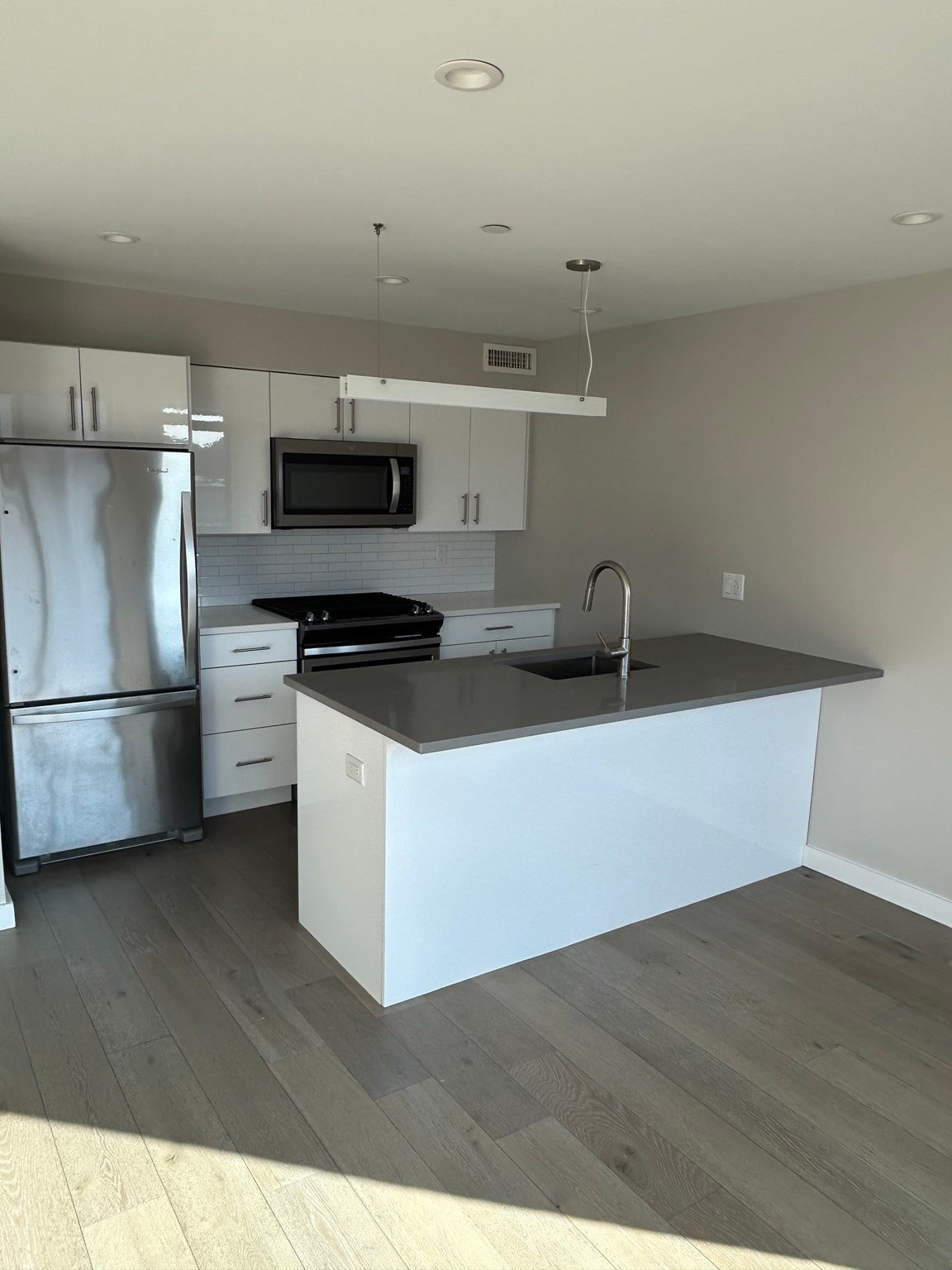 Residential Rental - Apartment