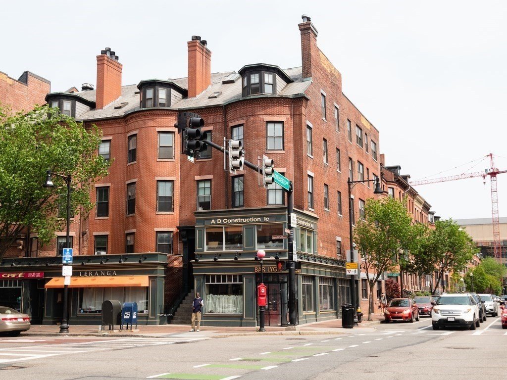 Residential Rental - Condominium