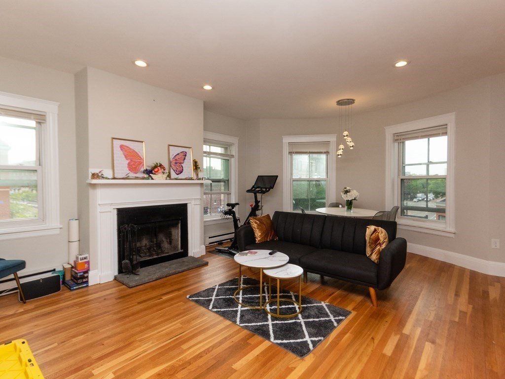 Residential Rental - Condominium