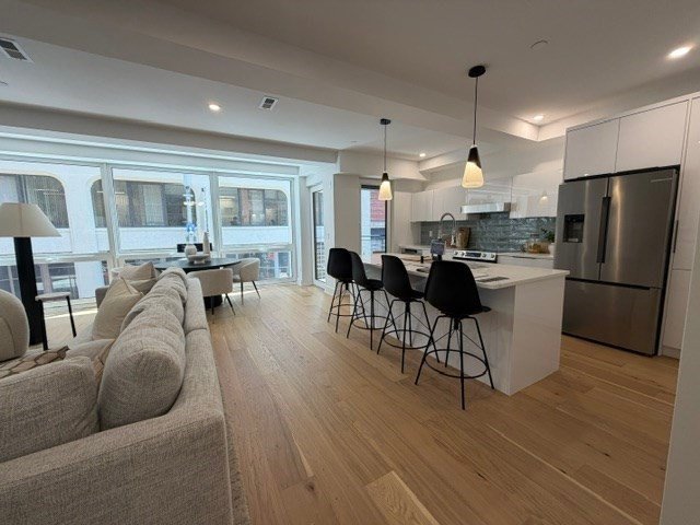 Residential Rental - Condominium