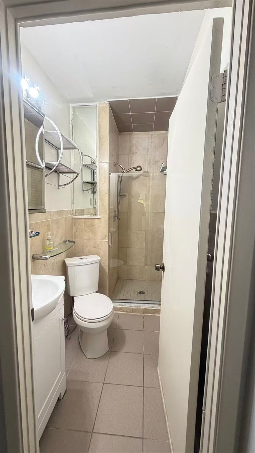 Residential Rental - Condominium